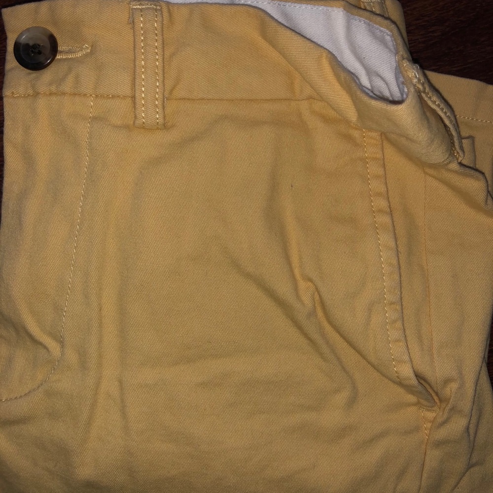 Yellow men’s chino shorts